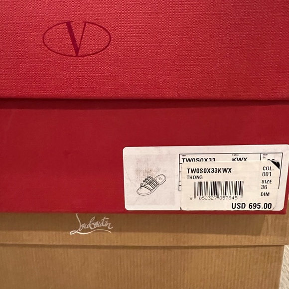 Valentino Rockstud flat sandal - Picture 2 of 7